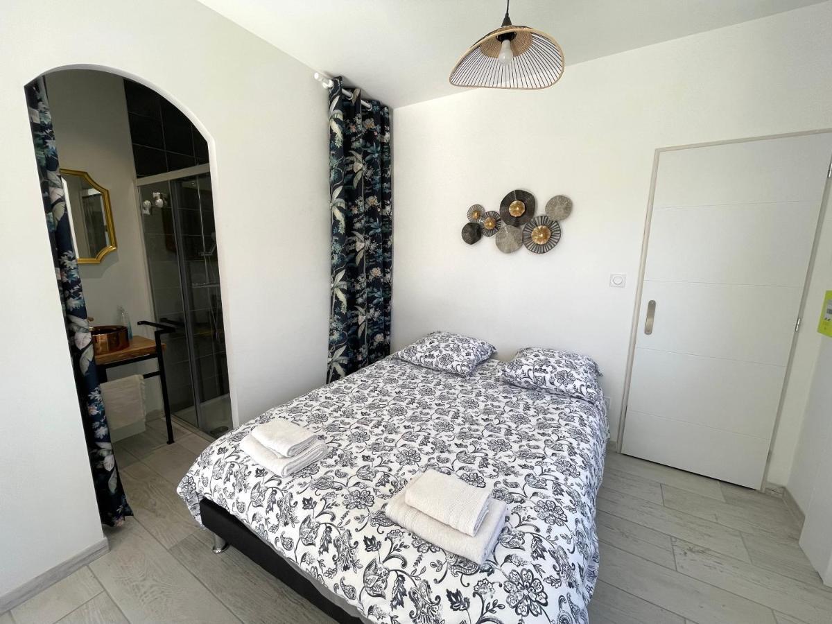 Siam Mahanakhon Appart & Spa Rieux-de-Pelleport Eksteriør billede